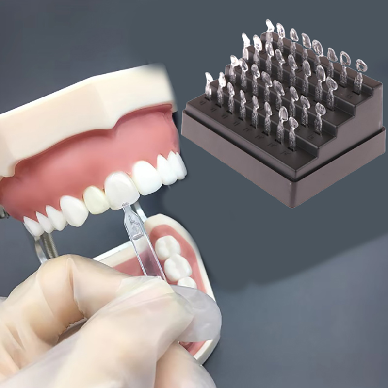 Teeth Whitening Kit With Light - Kit di 32 Stampi per Faccette