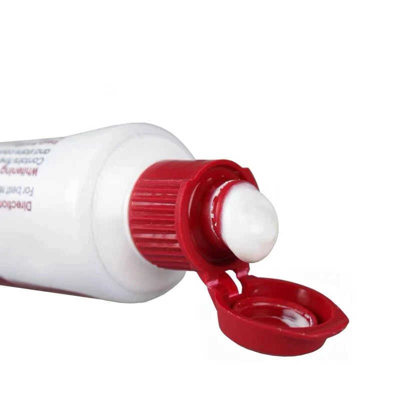 Dentifricio al soda da forno R - Teeth Whitening Baking Soda recensione e prezzo