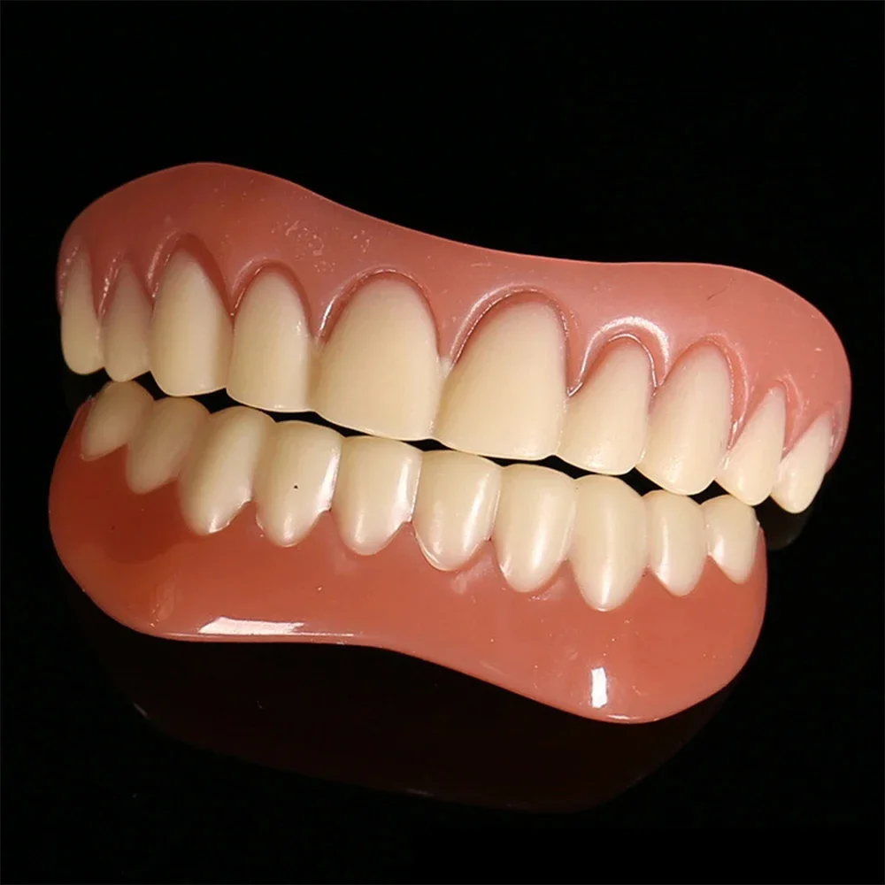 Kit di rivestimenti in silicon - Teeth Whitening Uv recensione e prezzo